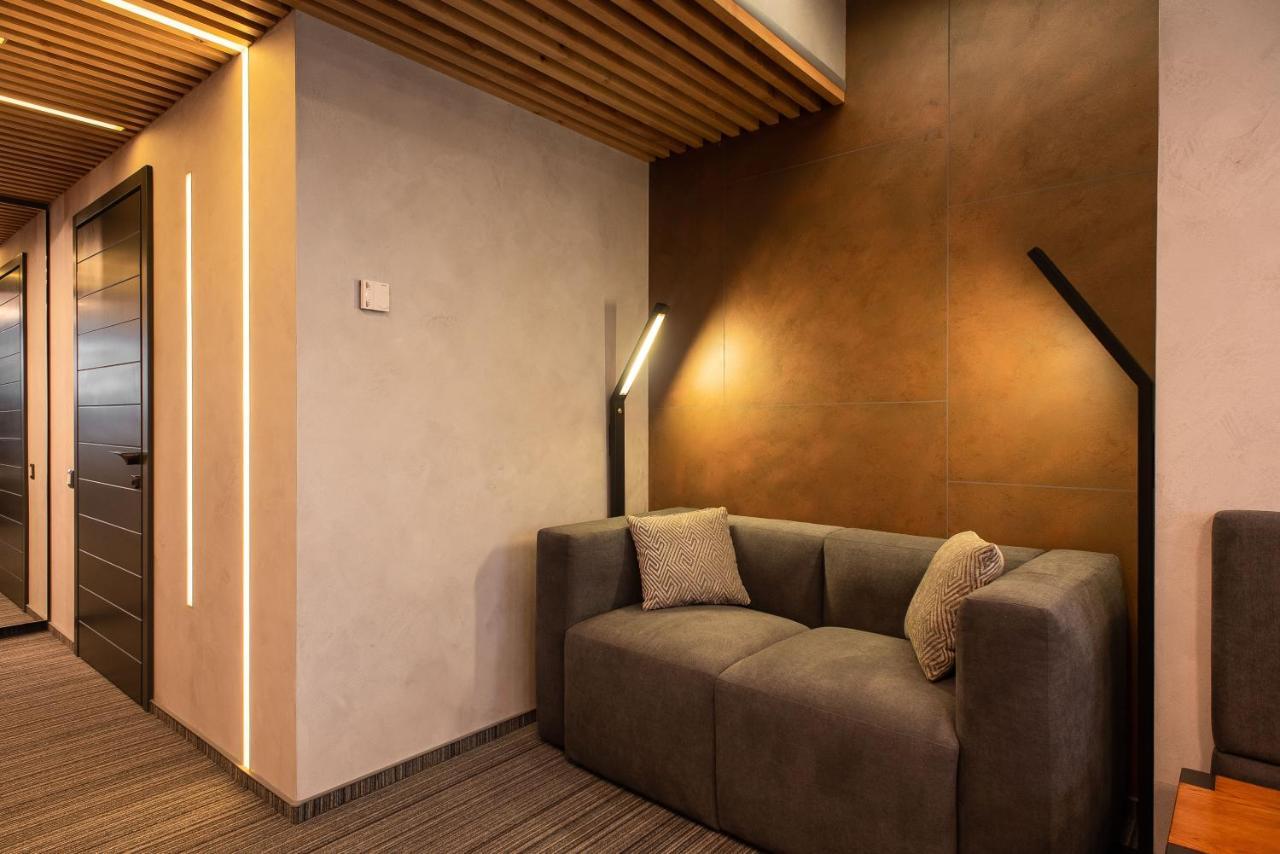 Mojo Boutique Hotel 루치크 외부 사진