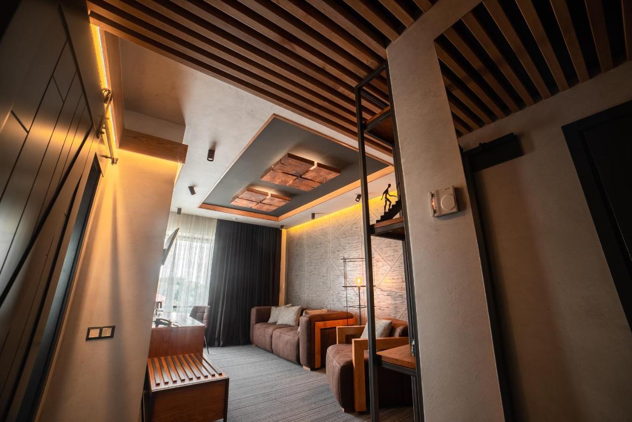 Mojo Boutique Hotel 루치크 외부 사진